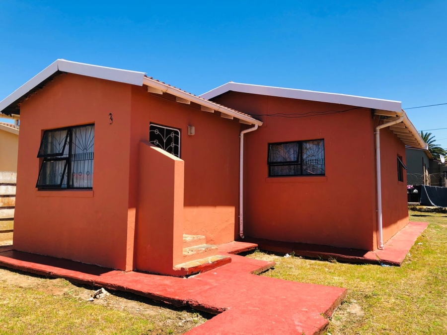 2 Bedroom Property for Sale in Kwa Nobuhle Eastern Cape